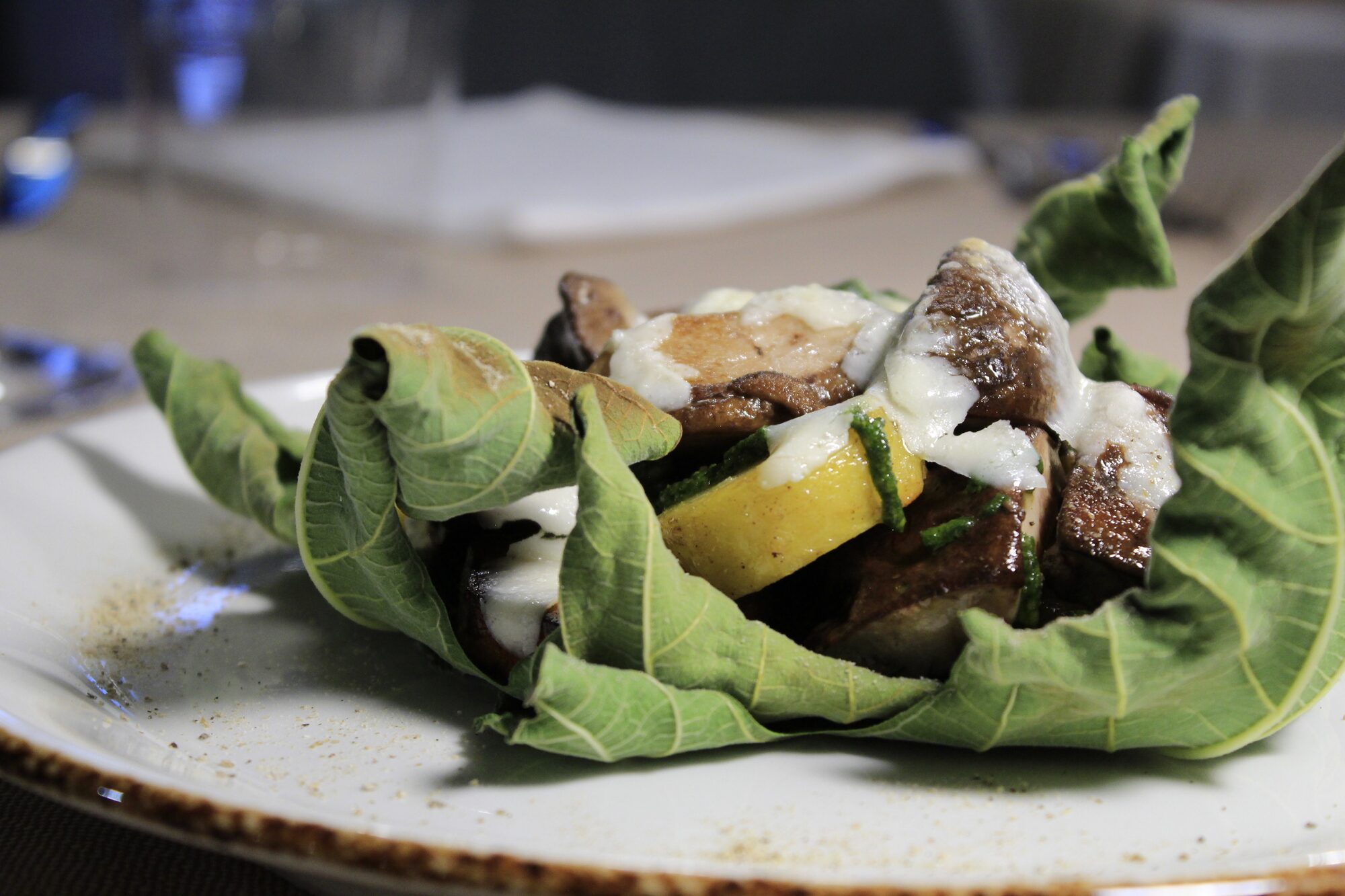 Porcini, patate, pesto e pecorino
